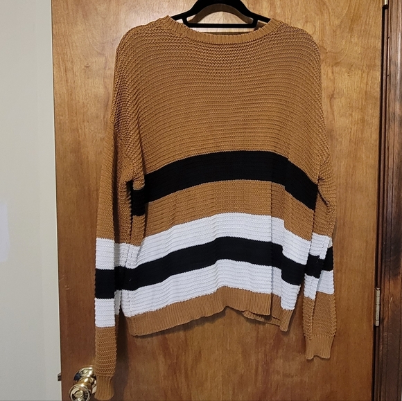 Time and Tru Women's Sweater - Picture 2 of 4